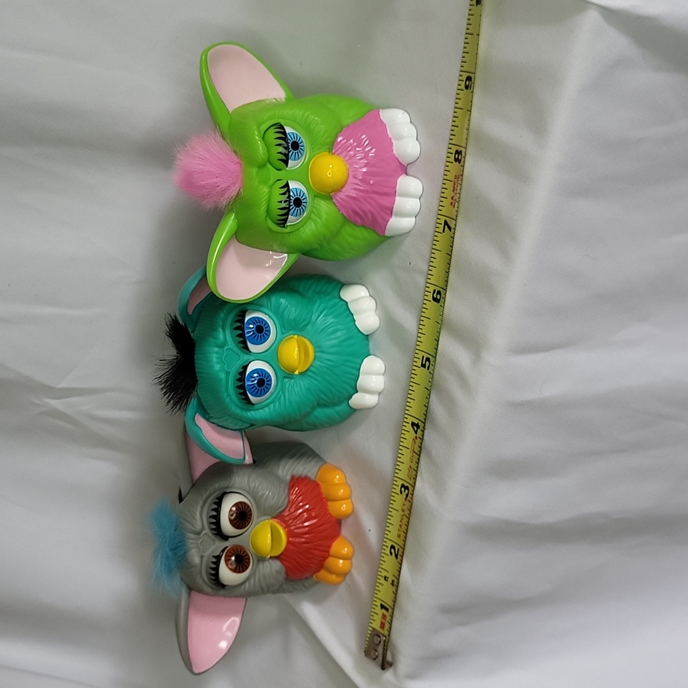 Vintage 1998 Furbies Plastic mini furby set of 3 Mcdonalds happy meal toys